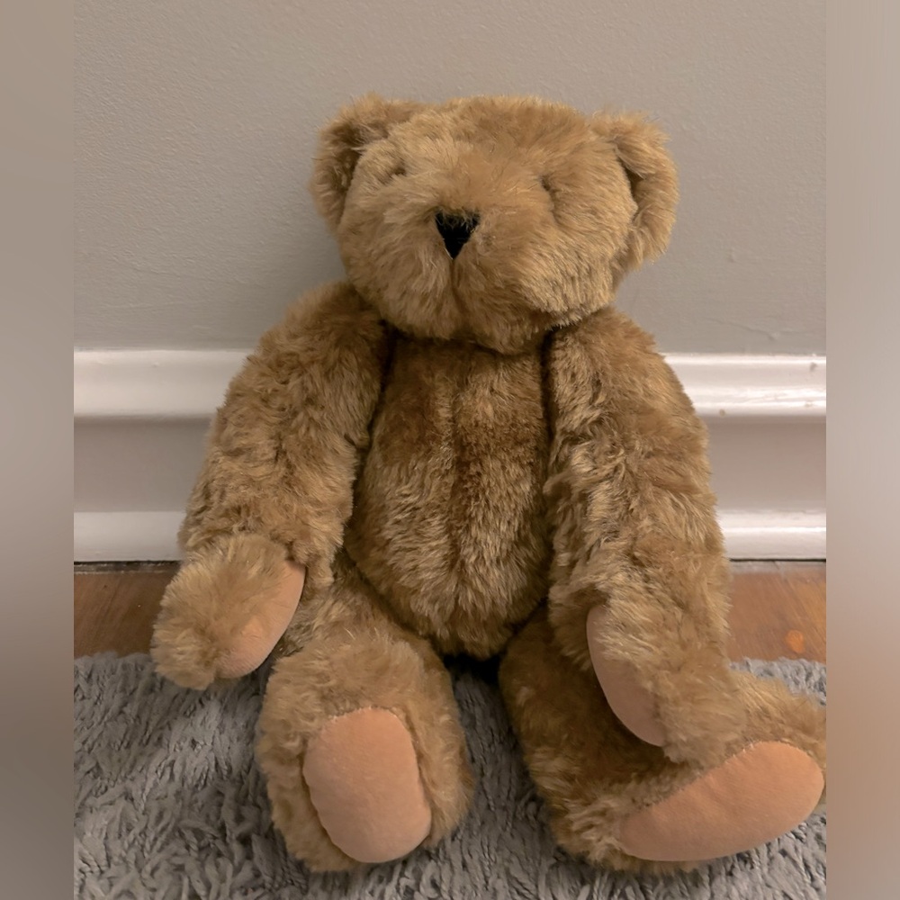 Authentic Vermont Jointed Teddy Bear - Handmade in USA NWOT